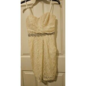 Sleeveless Dress Size 6 Has Pockets Zip Up Closure